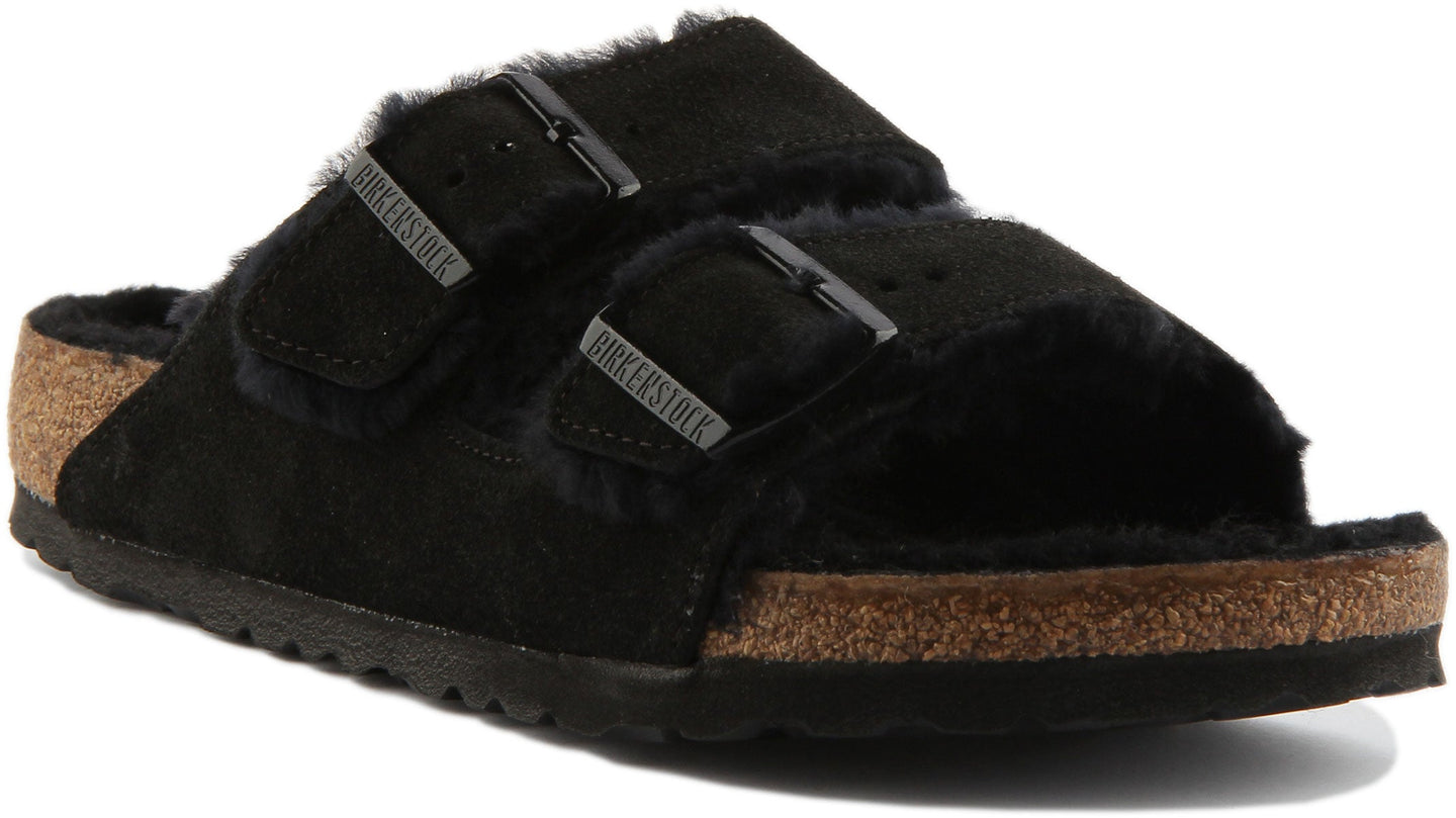 Birkenstock Arizona Shearling Sandale en daim à double lanière poure en noir