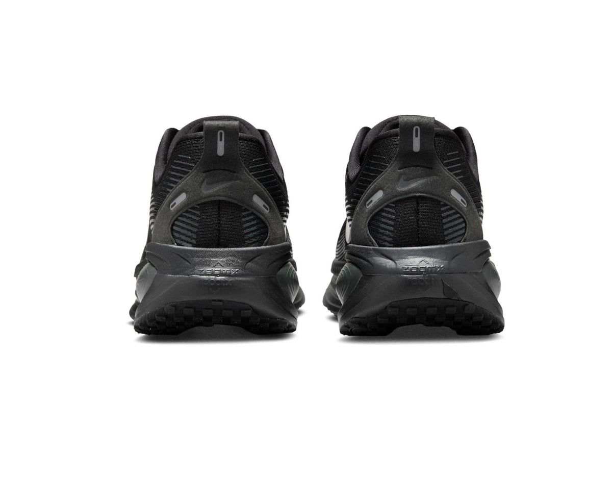 Scarpe da corsa Nike Vomero 18 da uomo