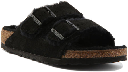 Birkenstock Arizona Shearling sandaal met dubbele riem in suède voor dames in zwart