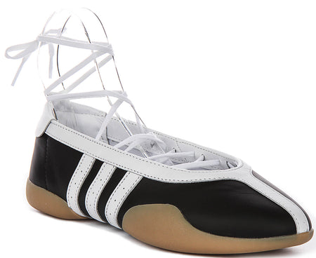 Adidas Taekwondo Ballet en noir blanc pour femmes
