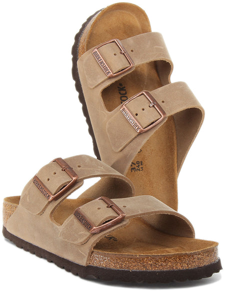 Sandales Birkenstock Arizona à deux brides en cuir nubuck huilé pour femmes en brun