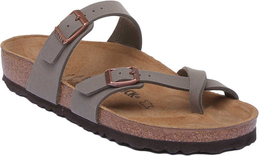 Sandalia Birkenstock Mayari eléctrica de tiras metálicas para mujer en piedra